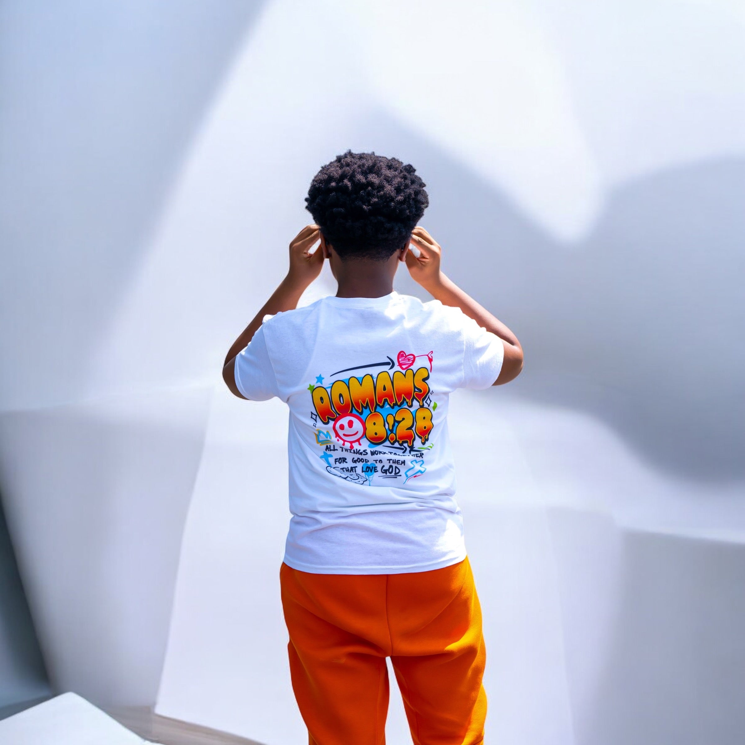 Romans 828 Graphic  - Unisex Tee